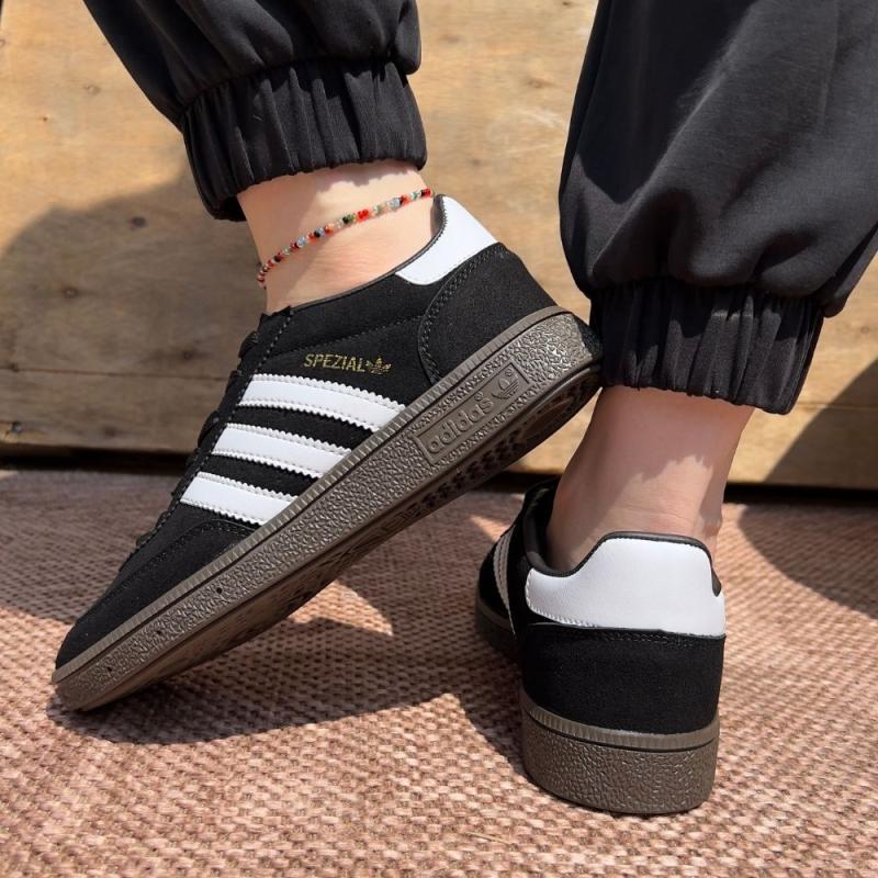Adidas Spezial