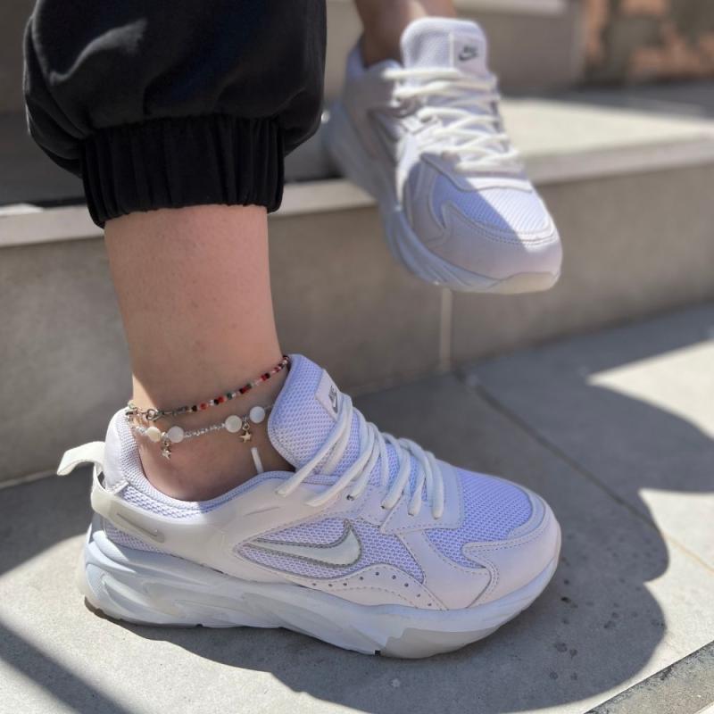 Nike Walking