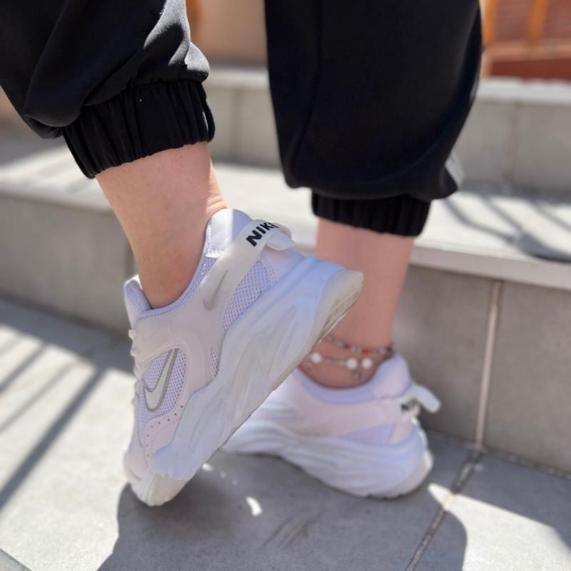 Nike Walking
