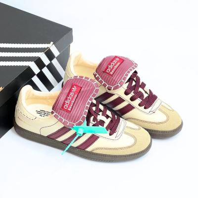 Wales Bnnr Krem Bordo
