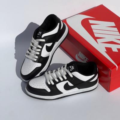Dunk Siyah