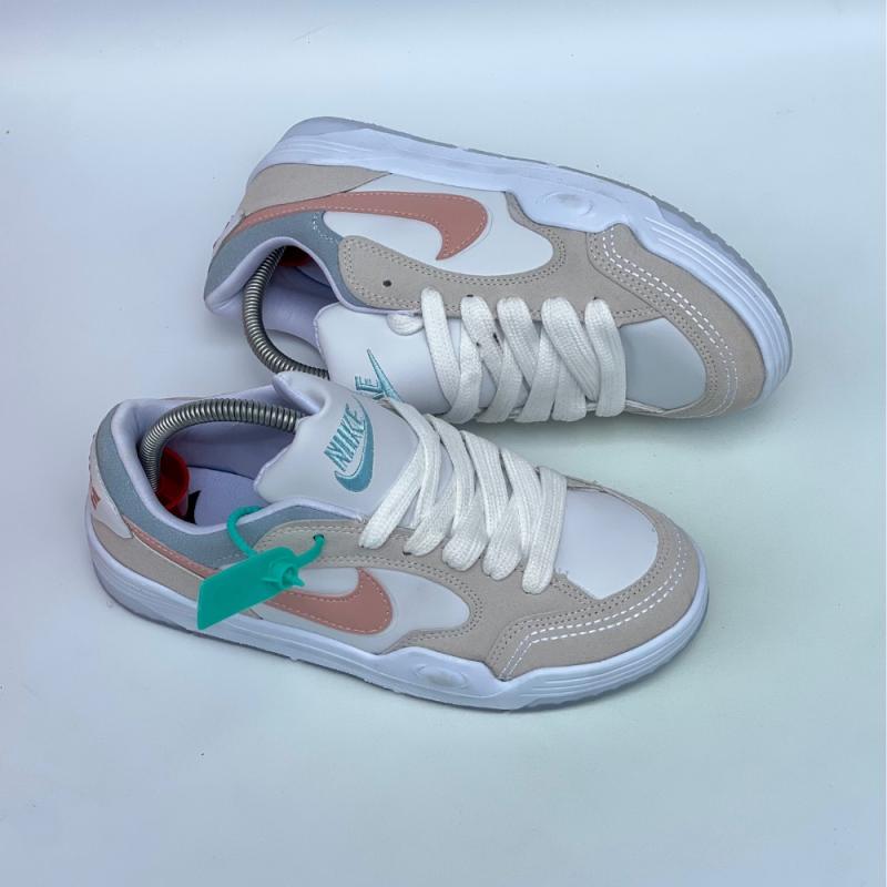 Nike3000 Pembe
