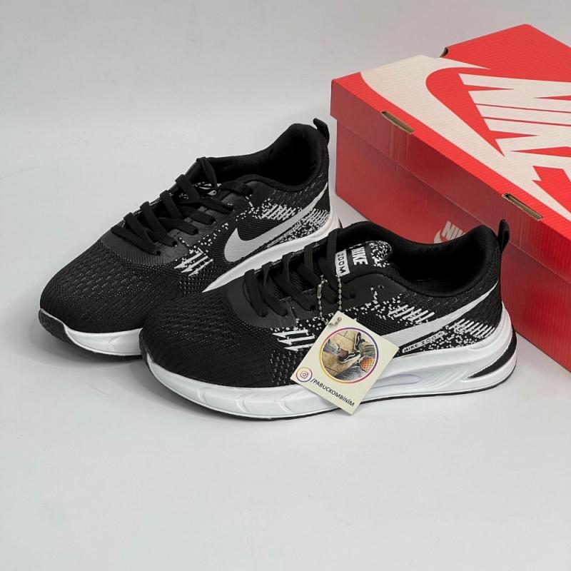 Zoom Siyah Beyaz