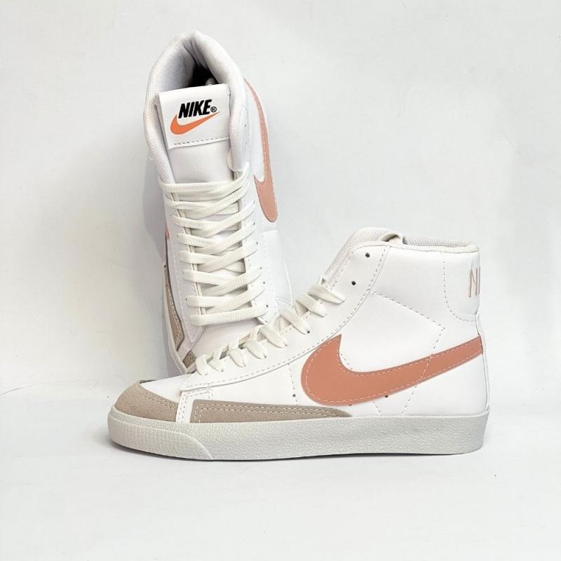 Blazer Bilekli Beyaz Pudra
