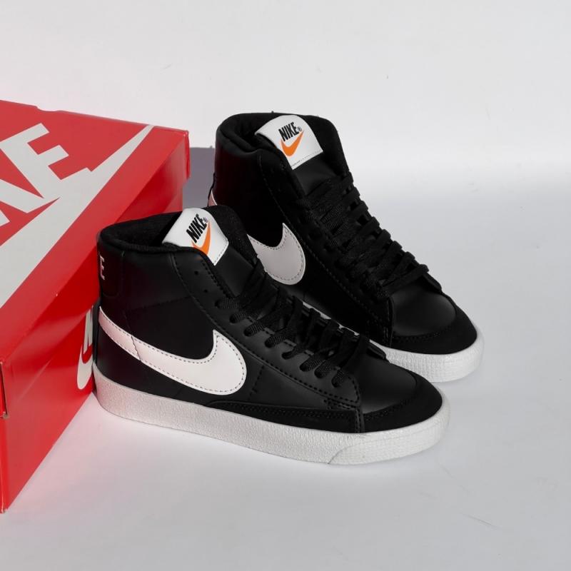 Blazer Bilekli Siyah Beyaz