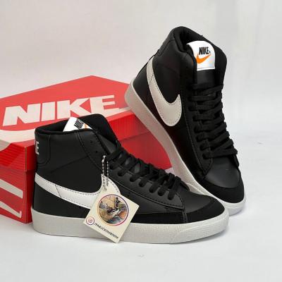 Blazer Bilekli Siyah Beyaz