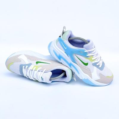 Nike Walking