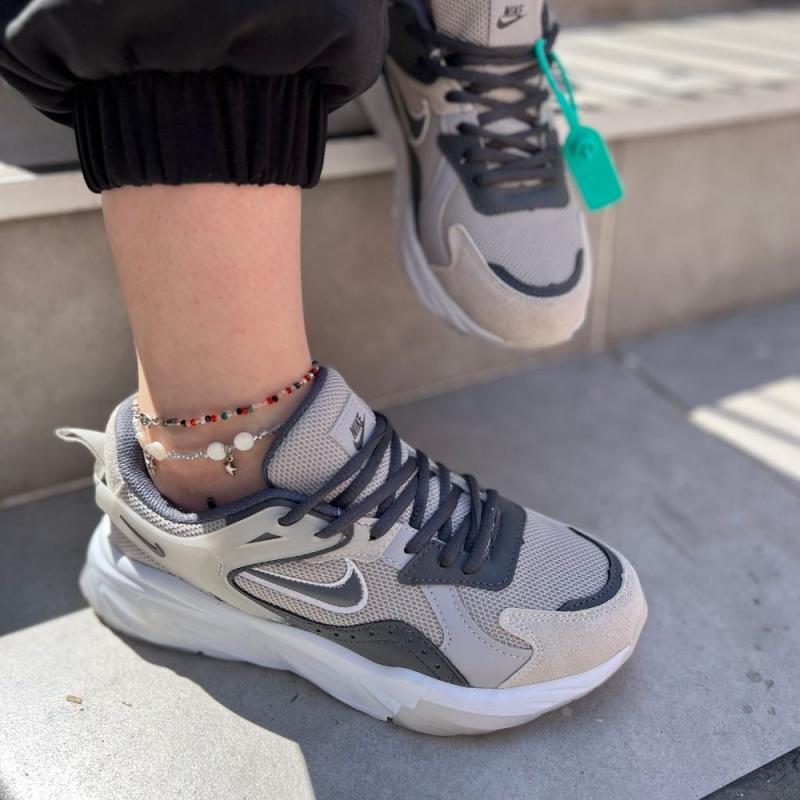 Nike Walking