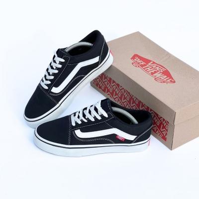 Vans Kısa Siyah Beyaz