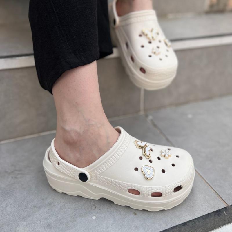 Crocs Tokalı Krem