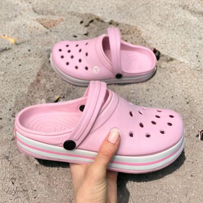 Crocs Pembe