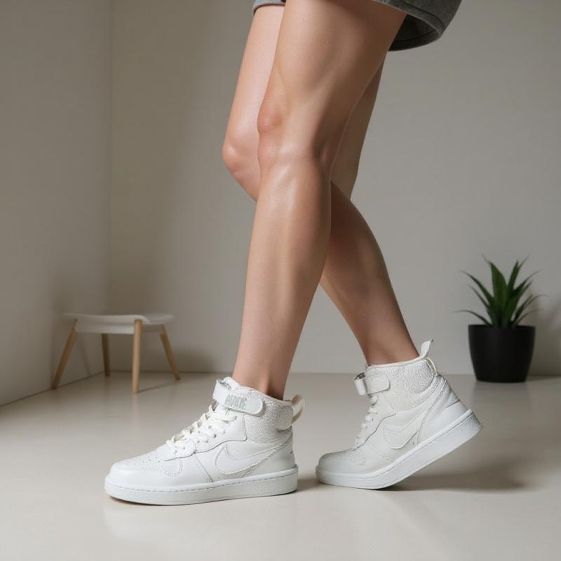 Court Bilekli Full Beyaz